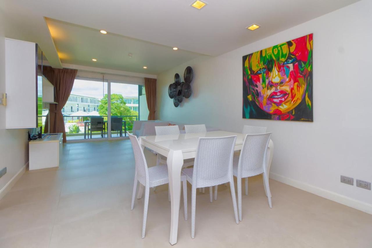 Premium Two-Bedroom Karon Butterfly Suite With Panoramic Sea Views" 외부 사진