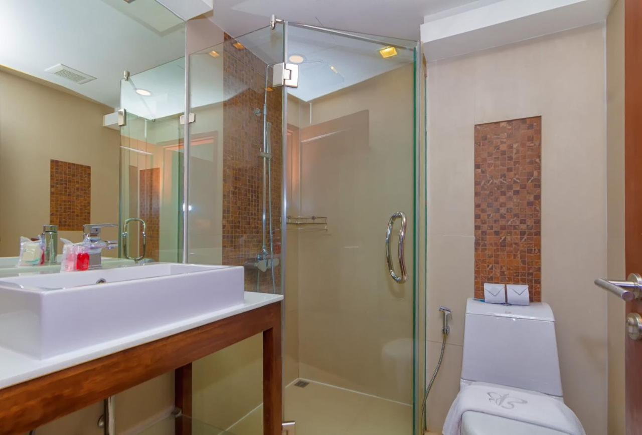 Premium Two-Bedroom Karon Butterfly Suite With Panoramic Sea Views" 외부 사진
