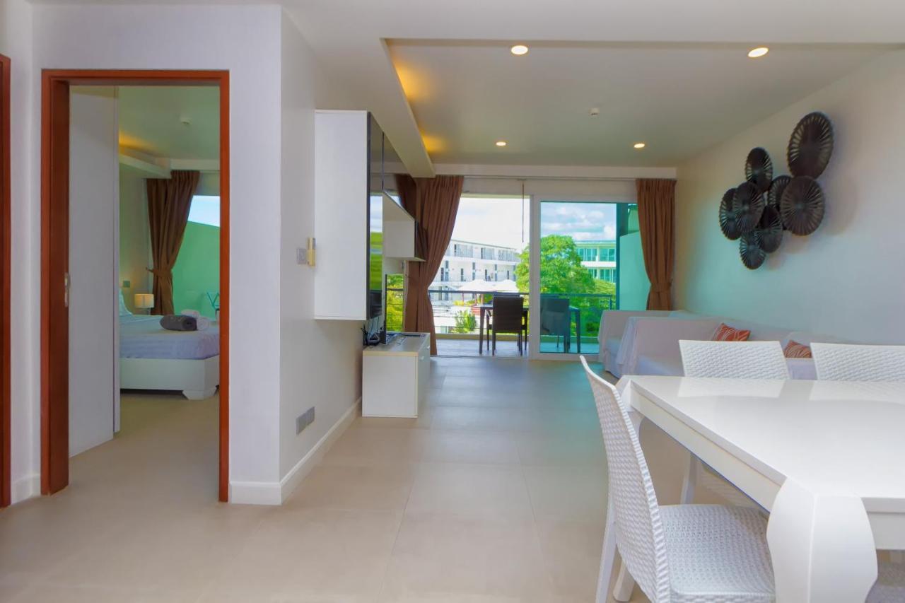 Premium Two-Bedroom Karon Butterfly Suite With Panoramic Sea Views" 외부 사진