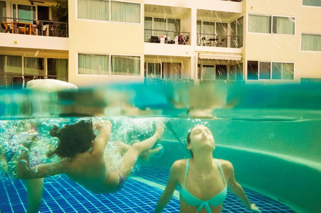 Premium Two-Bedroom Karon Butterfly Suite With Panoramic Sea Views" 외부 사진